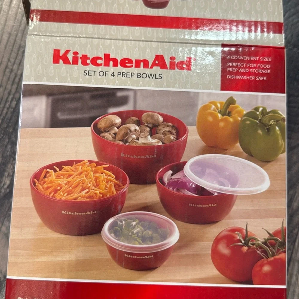 Kitchenaid red set of 4 prep bowls with lids new